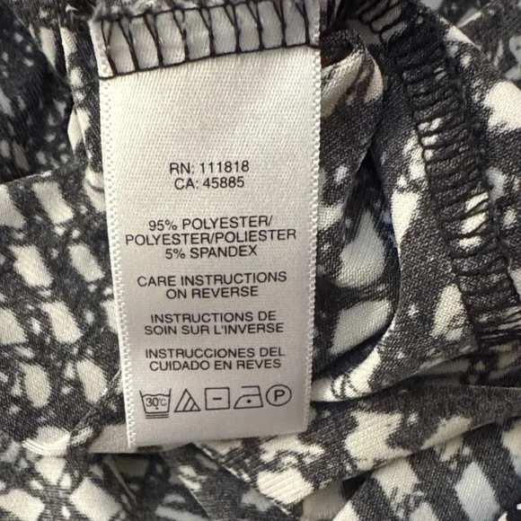 MICHAEL Michael Kors Abstract Top 3/4 length sleeve Elastic Waist Band - Picture 4 of 6